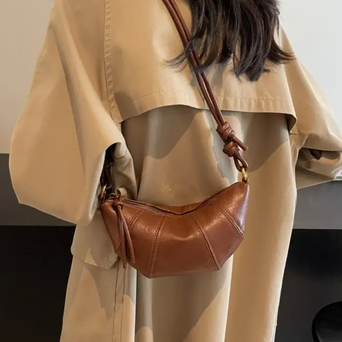 Sac à bandoulière Croissant personnalisé Vintage en cuir PU boulette sac