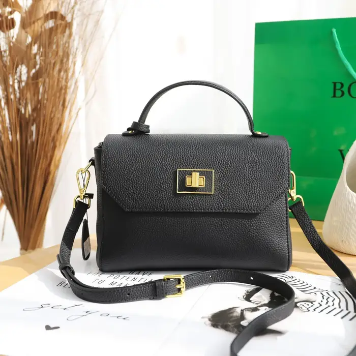 Sac fourre-tout en cuir de vachette beige pour femme, sac à main design, sac à bandoulière initié, é