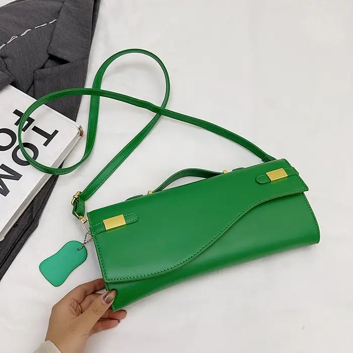 Grand cartable femmes sac à bandoulière 8 couleurs couleur unie Pu cuir sac de messager pour femmes