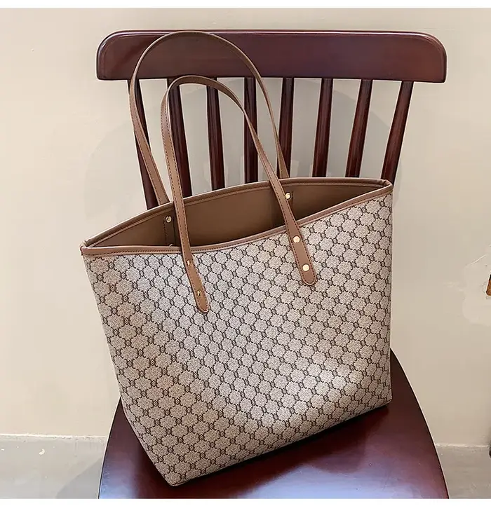 Grand sac à main fourre-tout rayé pour femme