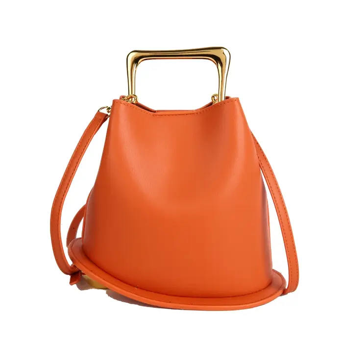 2025 mode nouveau Style chaud PU solide seau épaule et sacs à bandoulière Super Cool conception Unique