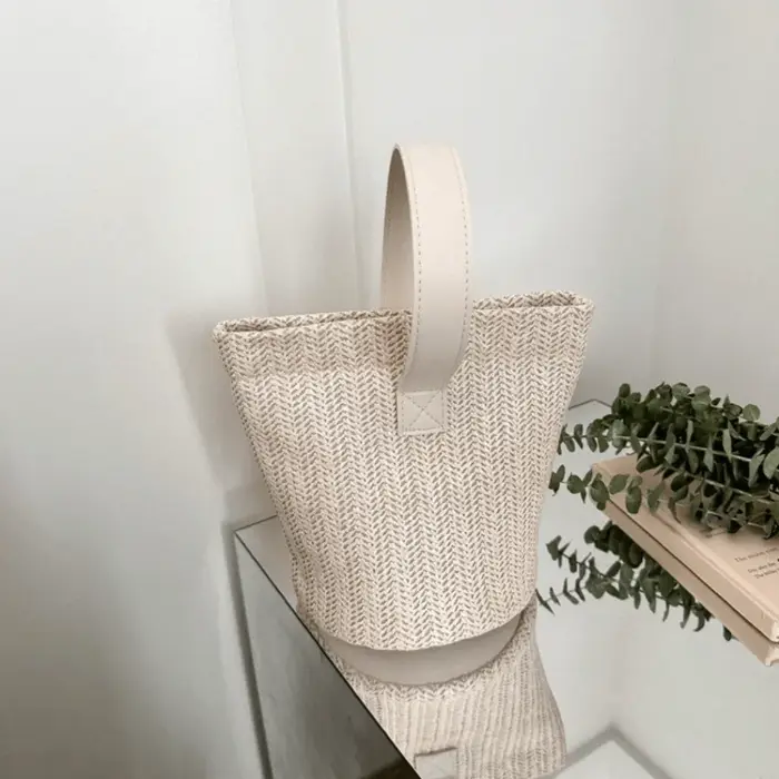 Sac seau décontracté en paille PU