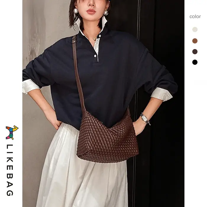 Sac bandoulière en cuir tressé à la main pour femme – Design élégant