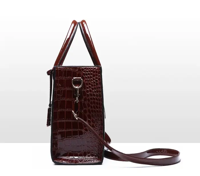 Sac à main en cuir verni pour femme