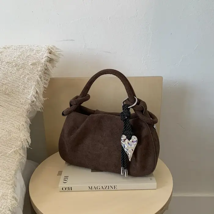 Petits sacs à bandoulière en cuir suédé pour femmes