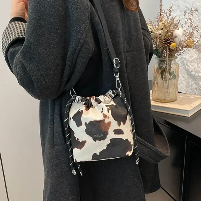 Mini sac pour femmes léopard en cuir seau sac à bandoulière petit sac de téléphone cordon sacs