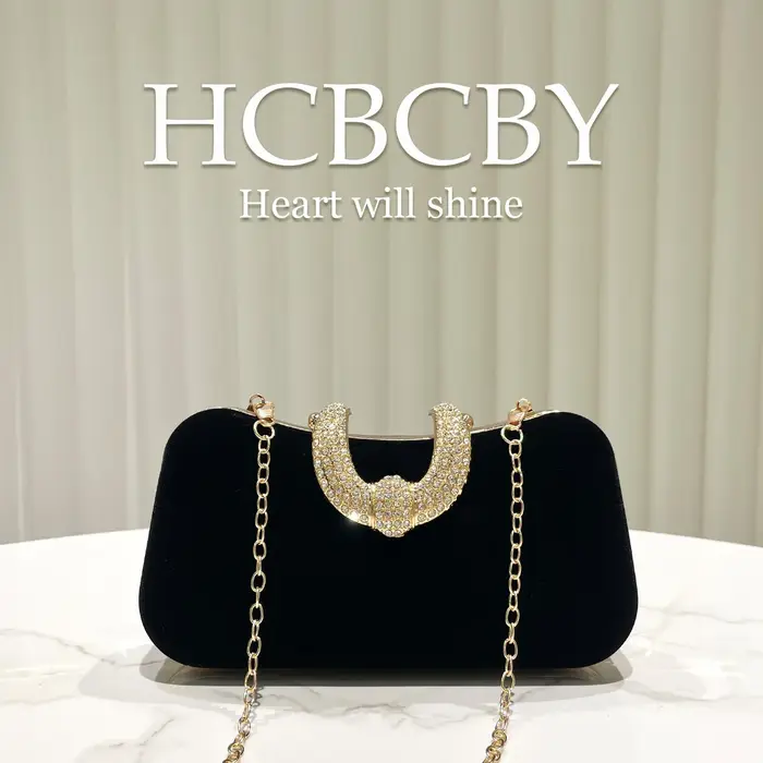 Sac à main en velours noir élégant et brillant