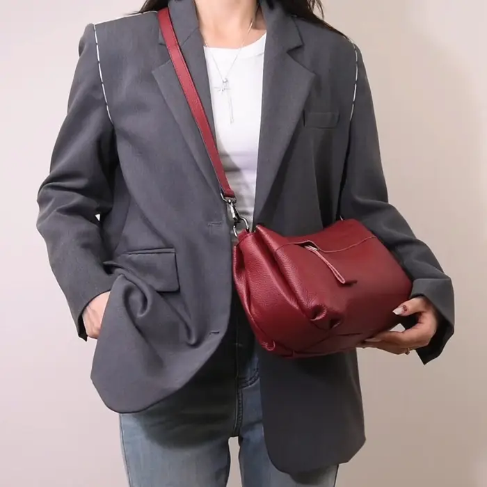 Sac à bandoulière en cuir véritable pour femmes