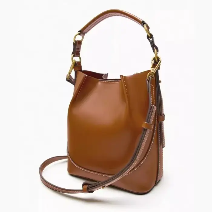 Mode nouveau sac pour femmes marron Style coréen cordon Portable bandoulière large