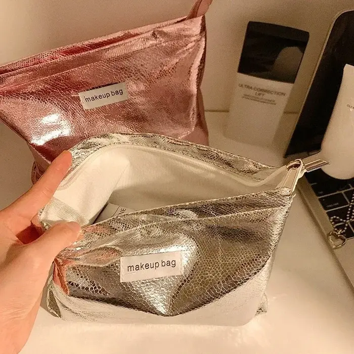 Pochette à paillettes brillantes