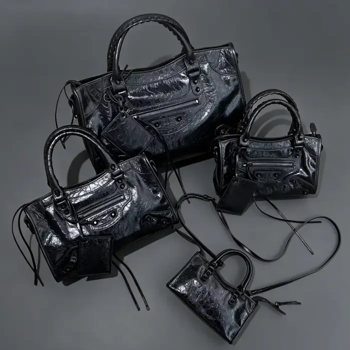 Grands sacs à main rétro à rivets