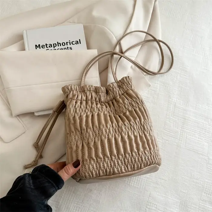 Sac à bandoulière grande capacité tendance et décontracté