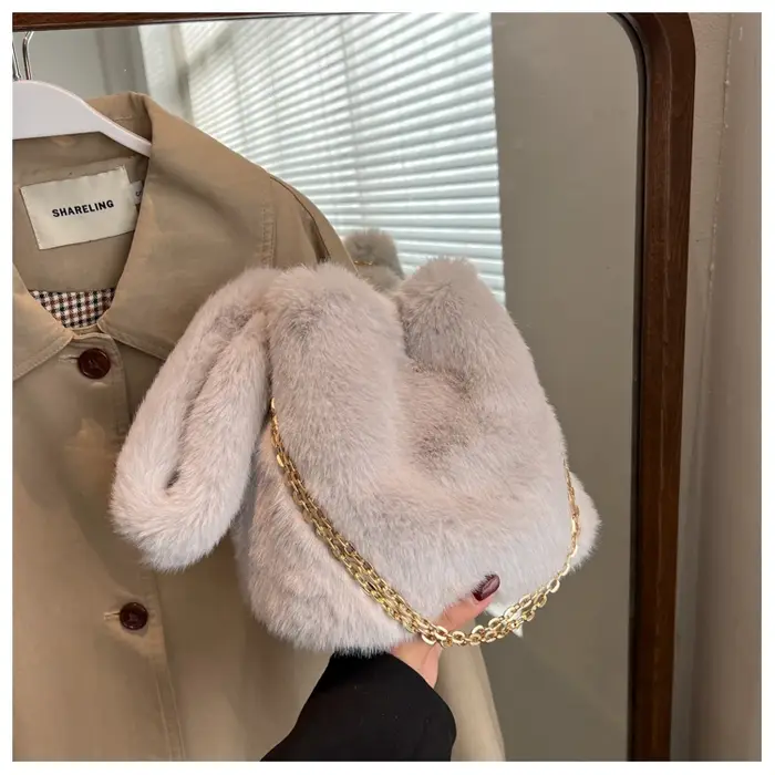 Sac à bandoulière en fausse fourrure pour femme
