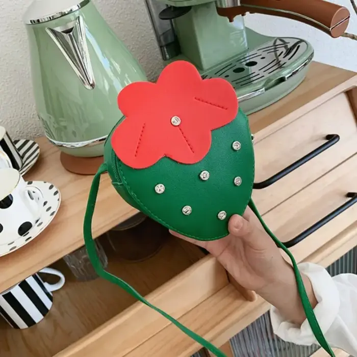 1 pièces enfants petit sac fraise sac à bandoulière mignon petite fille zéro portefeuille polyvalent mode sac