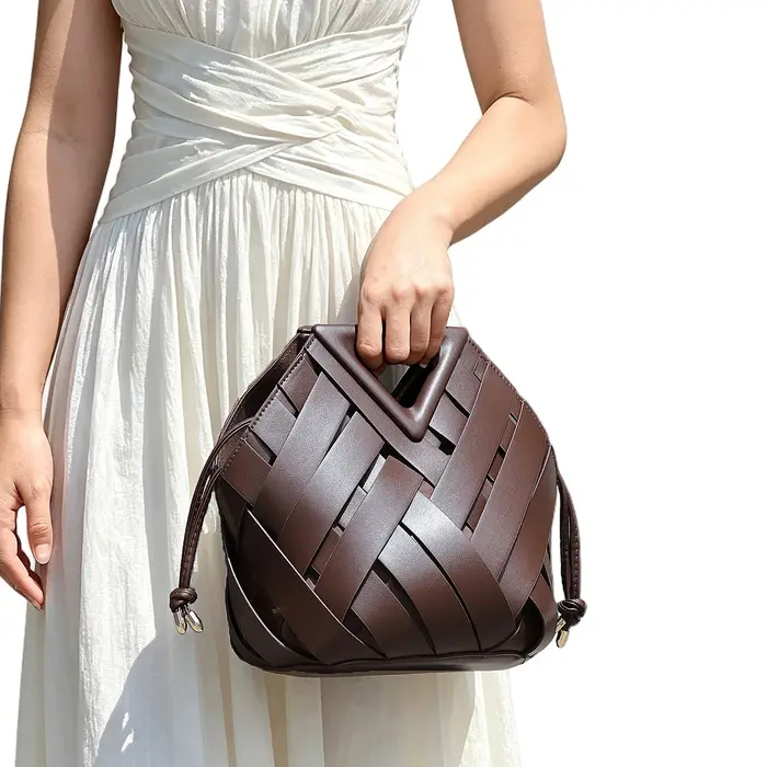 Sacs à main dorés pour femme