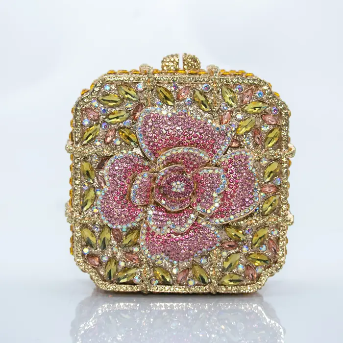 Pochette de luxe florale en cristal