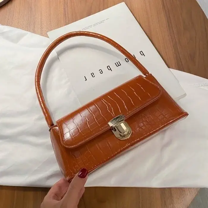 2025 nouvelle marque de mode femmes sous les bras sac à bandoulière couleur unie dames sac à main et sac