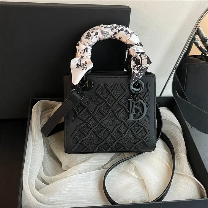 Sac à main de luxe pour femme, sacs fourre-tout et sacs à bandoulière brodés, nouvelle collection