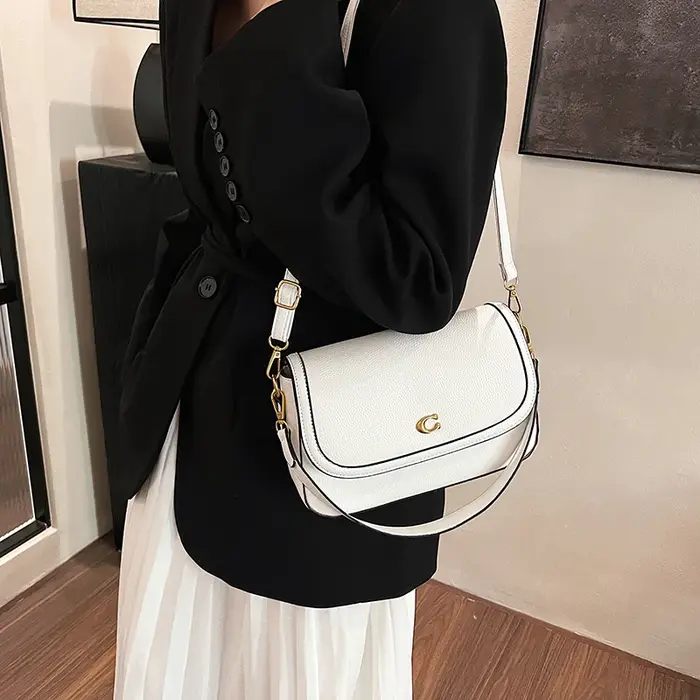 Sac à main élégant en cuir pour femme
