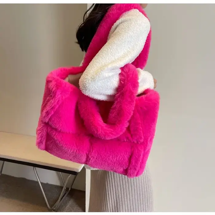 Sacs à main en fausse fourrure pour femmes