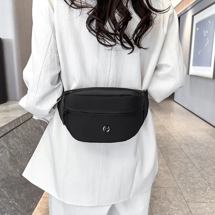 Sac de poitrine pour femme grande capacité
