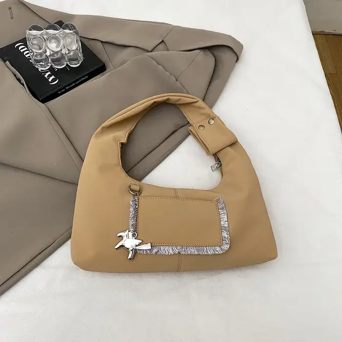 2025 nouveau Design sacs à main en Nylon femmes Hobo sac à bandoulière grande capacité Portable four