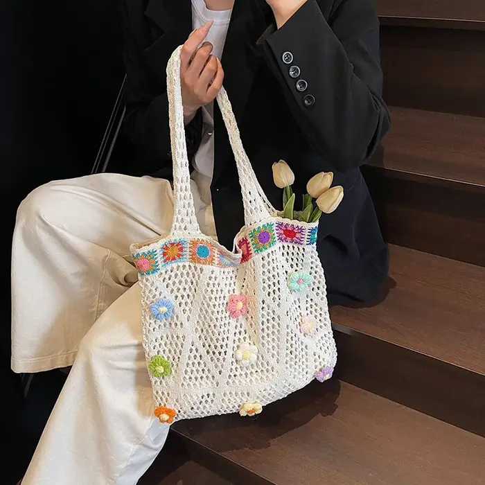 Sac fourre-tout de plage à fleurs au Crochet
