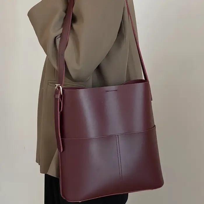 À la mode 2025 femmes en cuir épaule seau sacs sacs à main hiver automne automne Femme Design décont