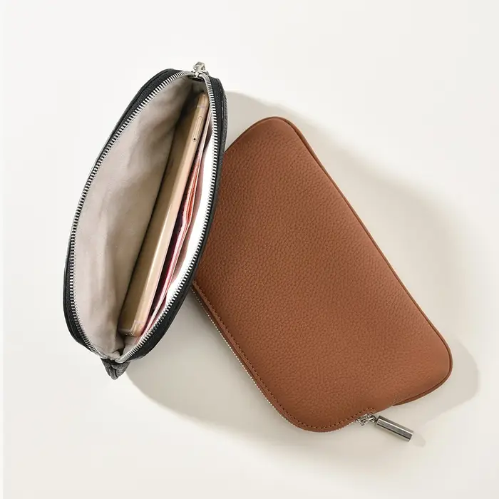 Pochette de luxe au design simple pour femmes