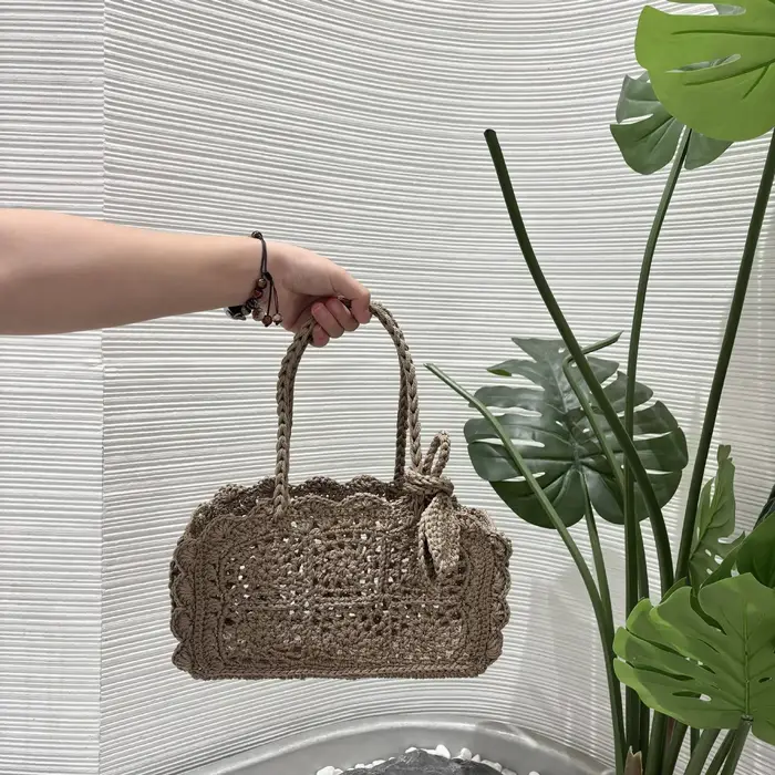 Sac tissé artisanal minimaliste français tendance pour femme, sac à bandoulière décontracté pour le