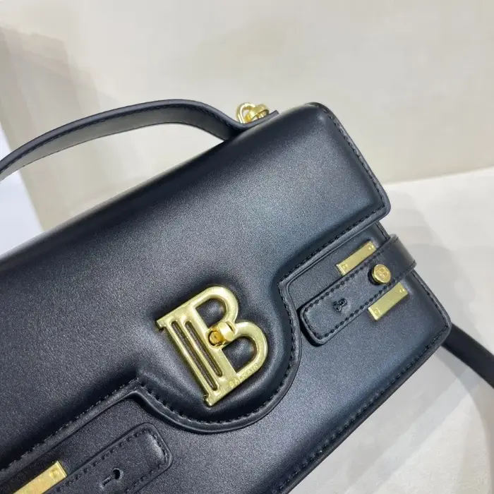 Sac à main rétro pour femme, nouveau design tendance 2026, sac bandoulière durable idéal pour le quo