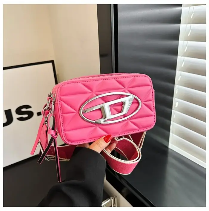 Sac à bandoulière matelassé élégant pour femme, tendance, polyvalent et décontracté, idéal pour les