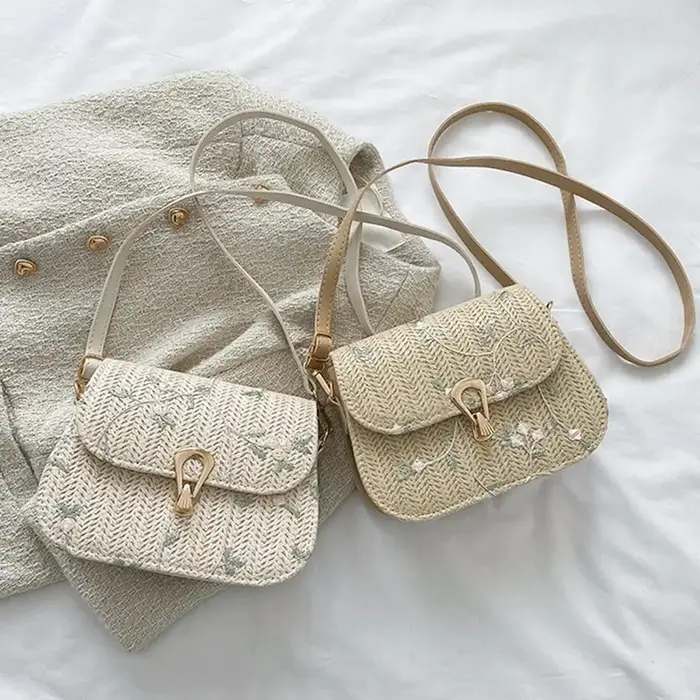 Sac de selle tissé à fleurs pour femmes