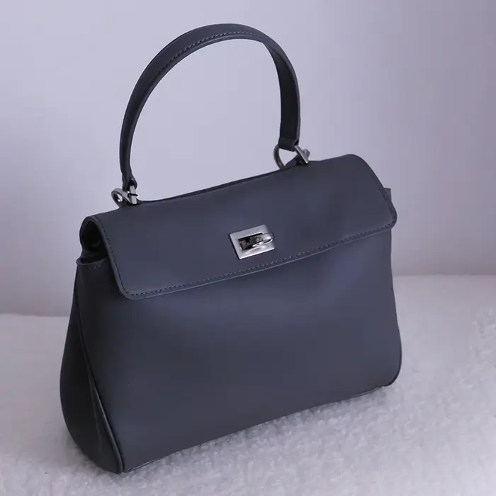 Sac fourre-tout tendance en cuir haut de gamme