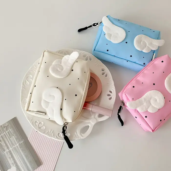 Mini pochette de maquillage élégante