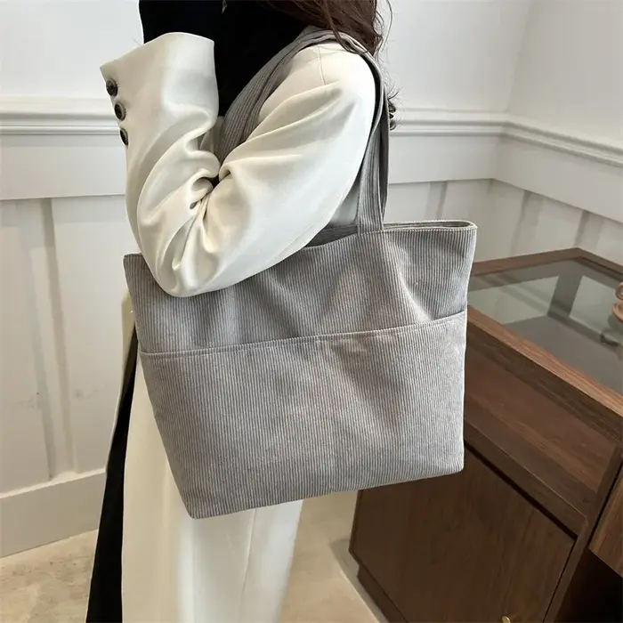 Sac fourre-tout en velours côtelé pour femme