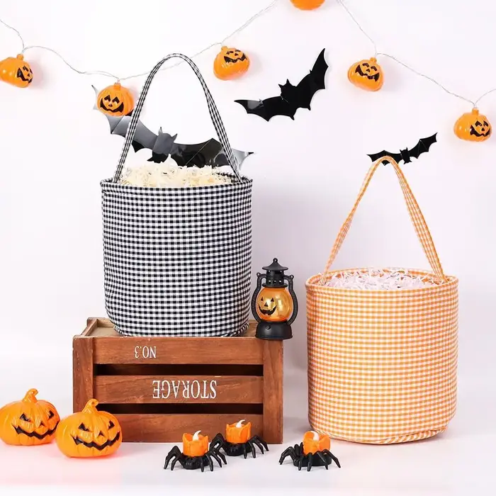Panier de bonbons d'Halloween « Trick or Treat » – Sac fourre-tout à motif écossais grande capacité pour décorations et fournitures