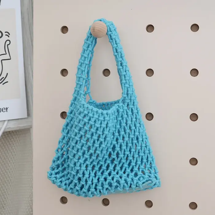 Sac fourre-tout en macramé ajouré style bohème