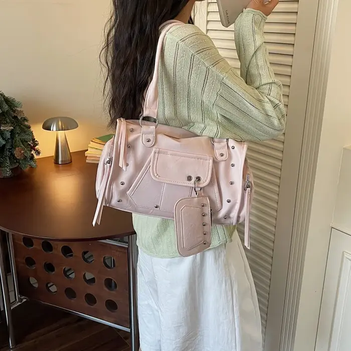 Nouveau sac fourre-tout tendance grande capacité à rivets