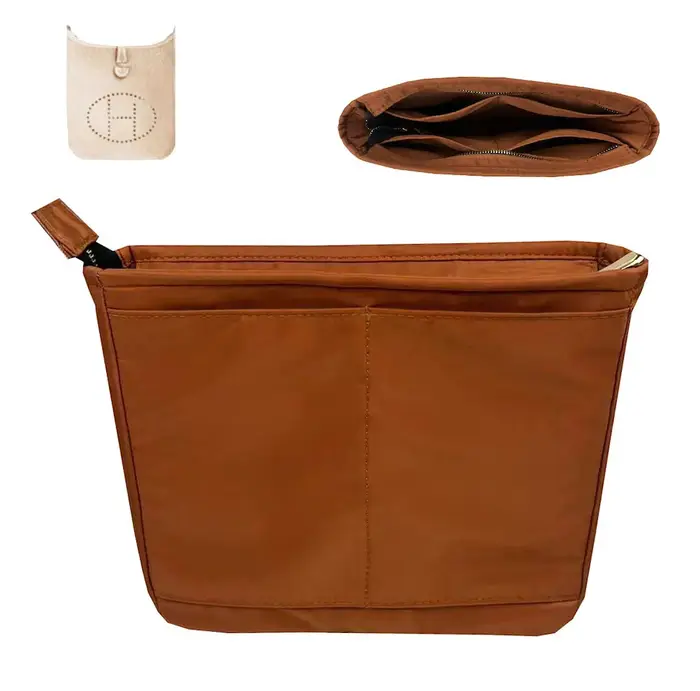 Sac à main de maquillage fait à la main avec insert en nylon