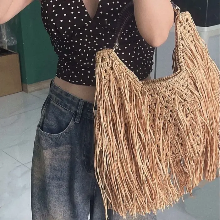 Sac fourre-tout bohème en paille à franges