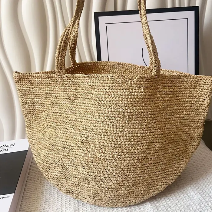 Sac fourre-tout en raphia tressé à la main pour femme, sac à bandoulière de plage simple et tendance