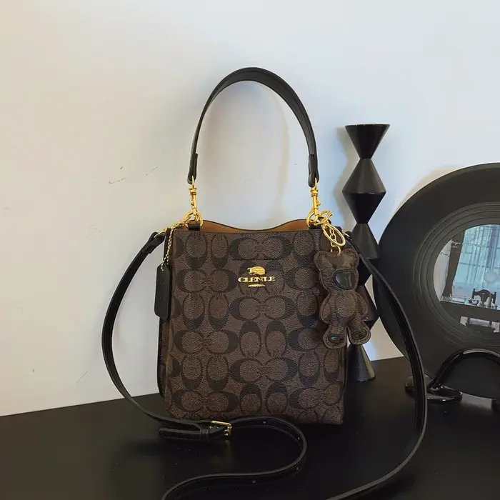 Sac à main élégant de luxe en forme de seau 2026