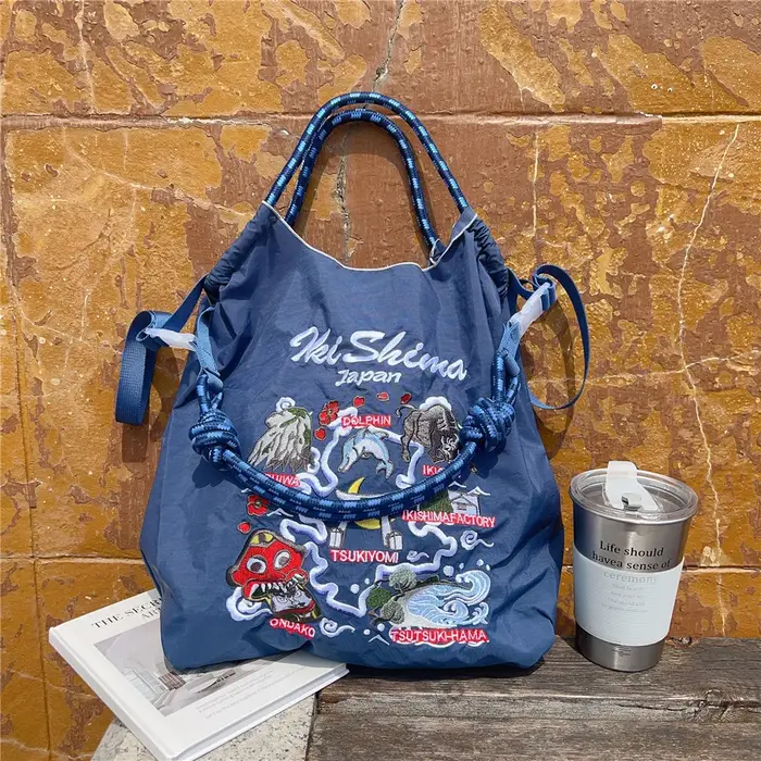 Sac à main brodé pour femme