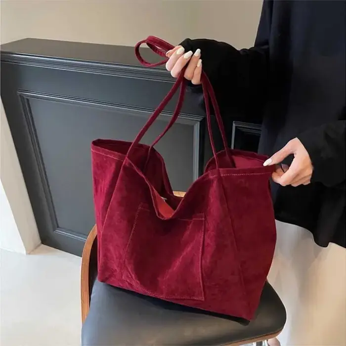 Rétro grande capacité sac fourre-tout femmes 2025 automne hiver nouveau polyvalent sous les bras sac de banlieue décontracté bureau dames sac sacs à main
