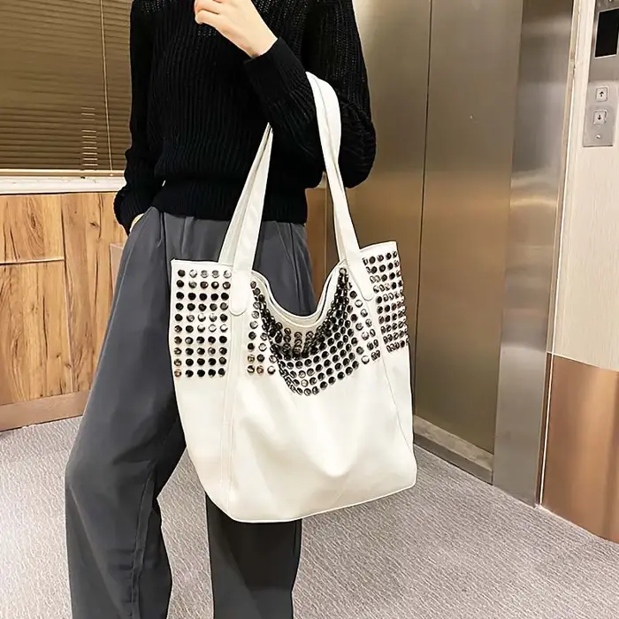 Sac fourre-tout à rivets pour femmes
