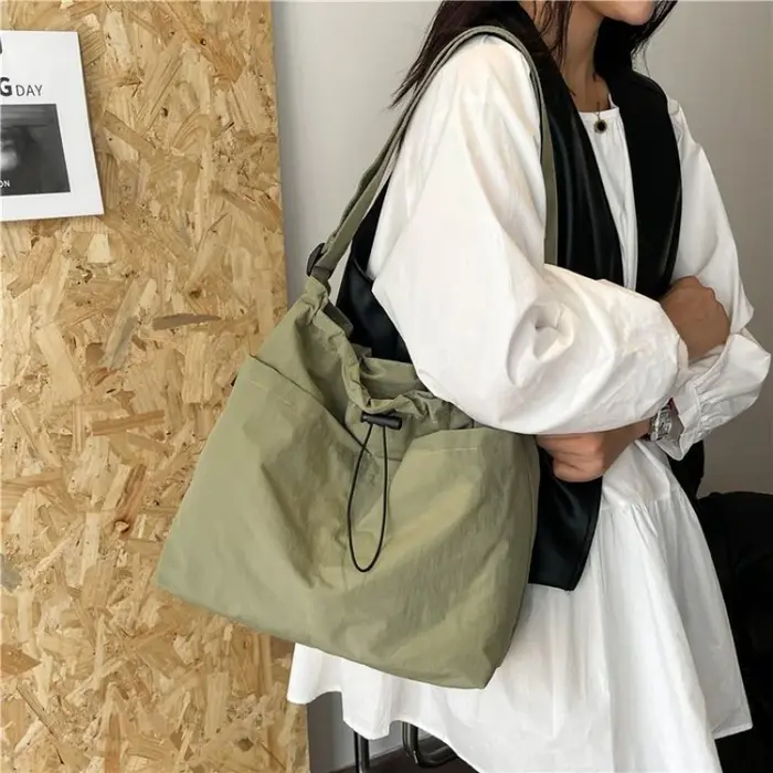 Sac messager classique de marque de luxe pour femmes