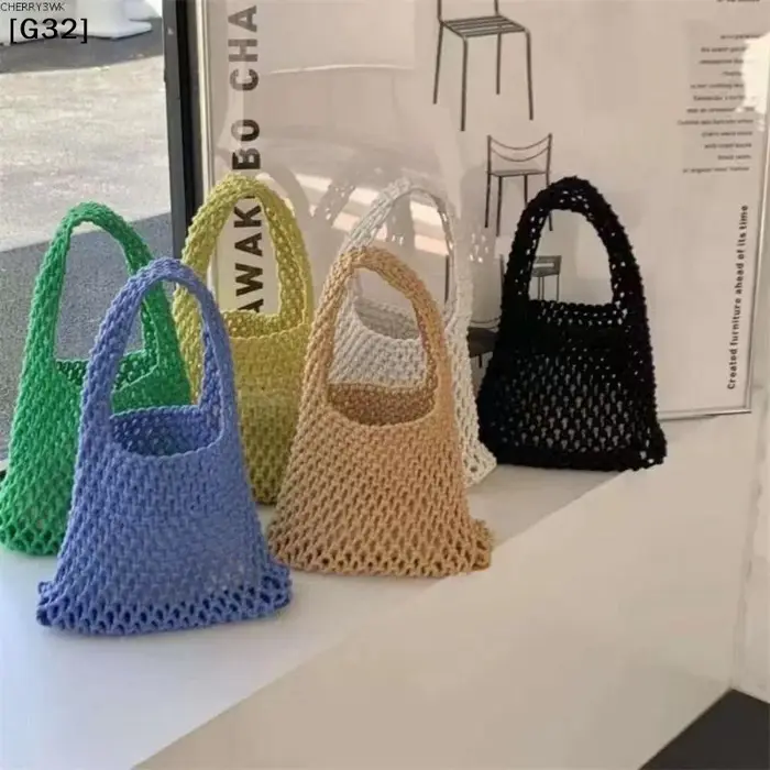 Sac à main tricoté ajouré fait main