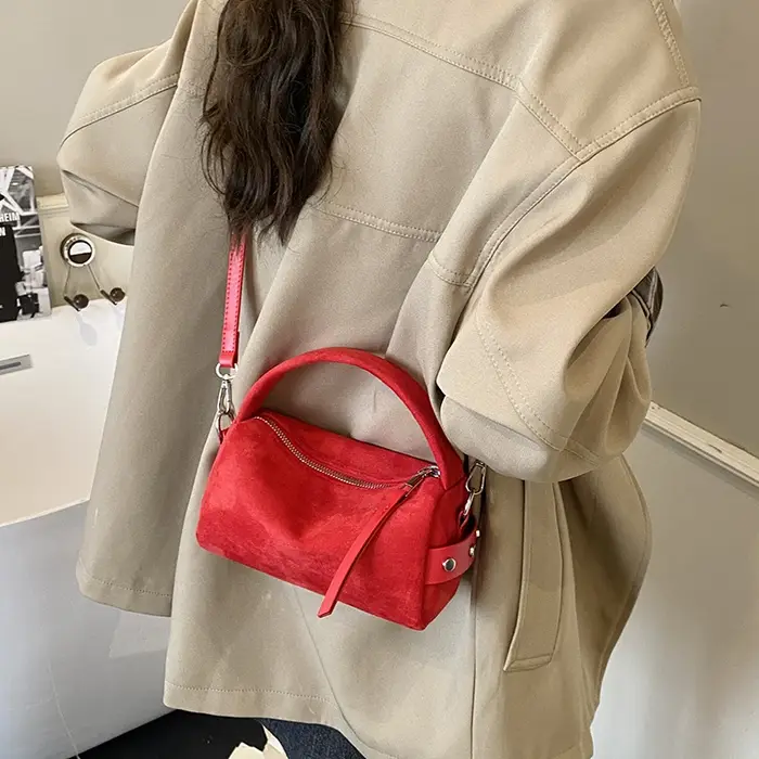 LEFTSIDE rétro Mini sacs à bandoulière en cuir PU pour femmes sac à bandoulière seau 2025 hiver sacs à main et sacs à main de luxe de créateur