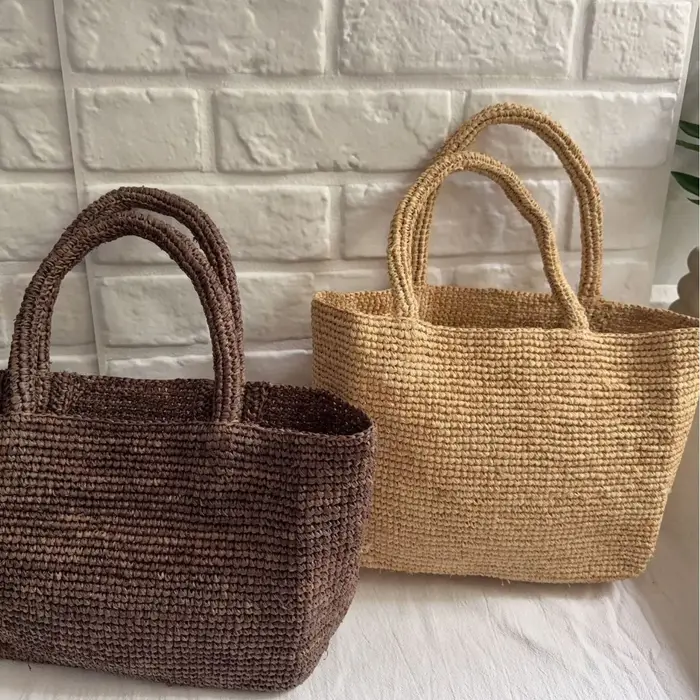 Sacs en raphia faits main pour femmes